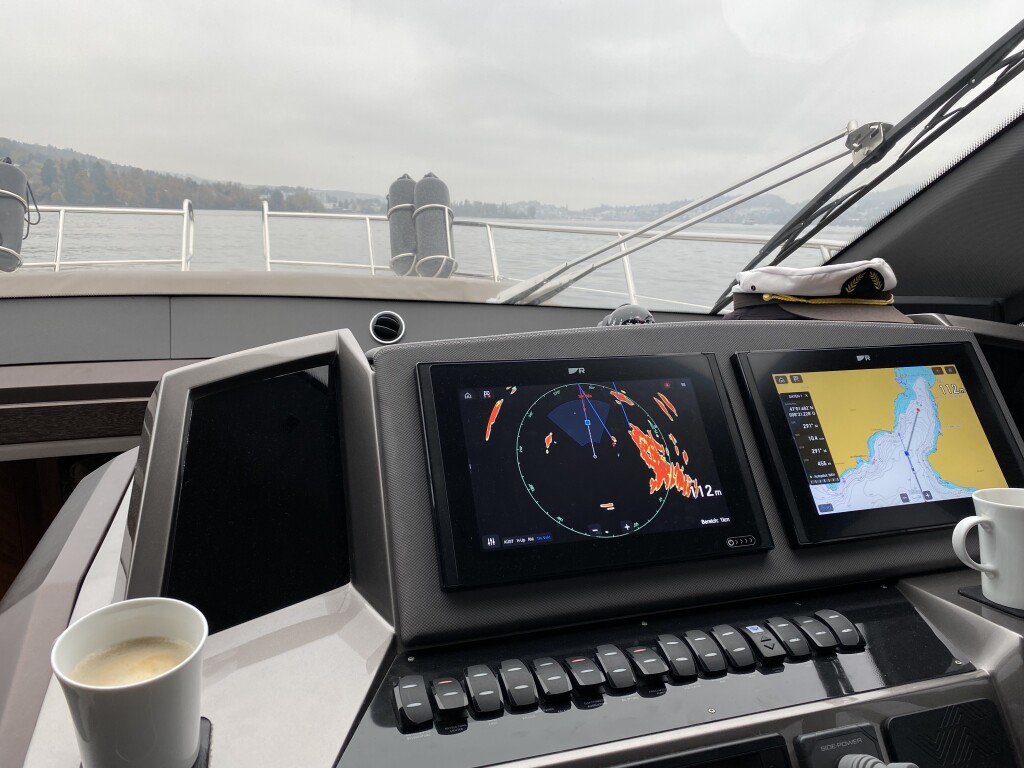 Training auf ihrer Yacht